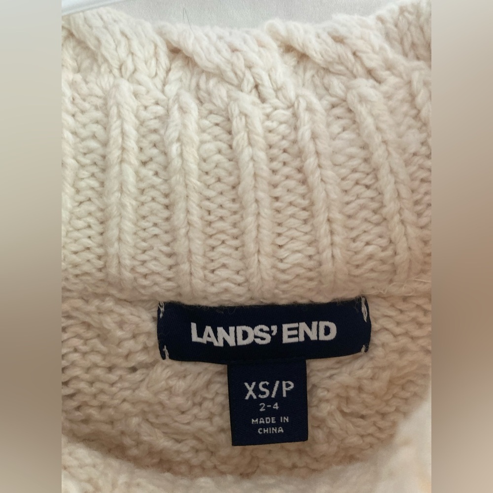 Women’s Lands’ End chunky cableknit cream wool cotton blend turtleneck sweater - Picture 4 of 7